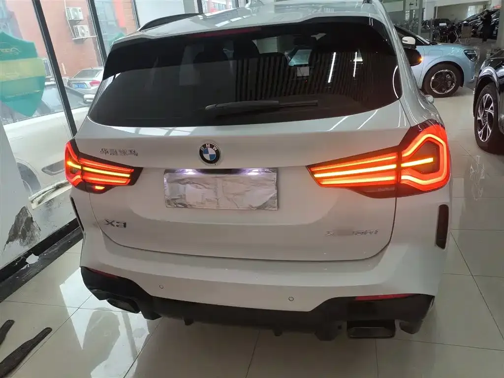 BMW X3 — фото 8