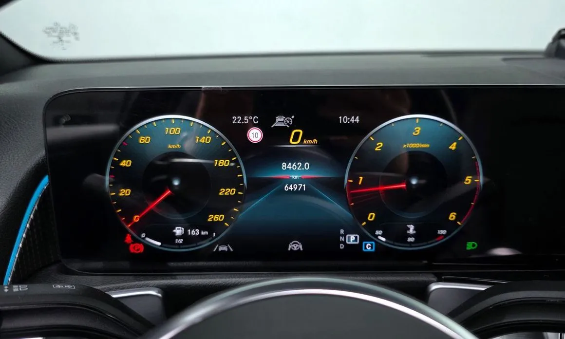 Mercedes-Benz GLB-Class 2023 из KR, фото 2