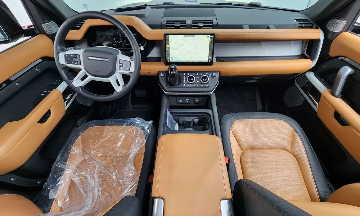 Land Rover Defender 2023 из KR, фото 8