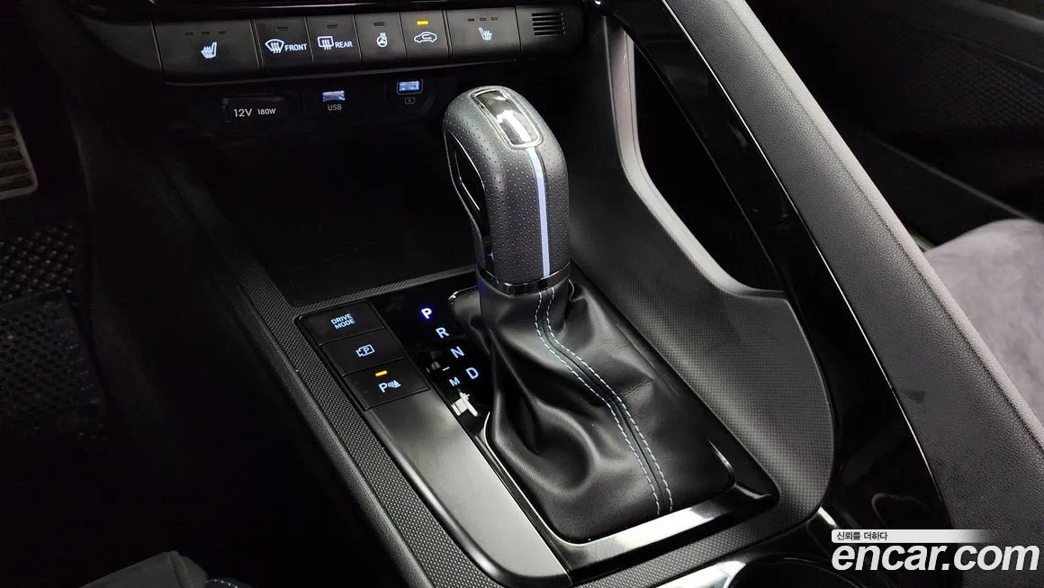 Hyundai AVANTE — фото 9
