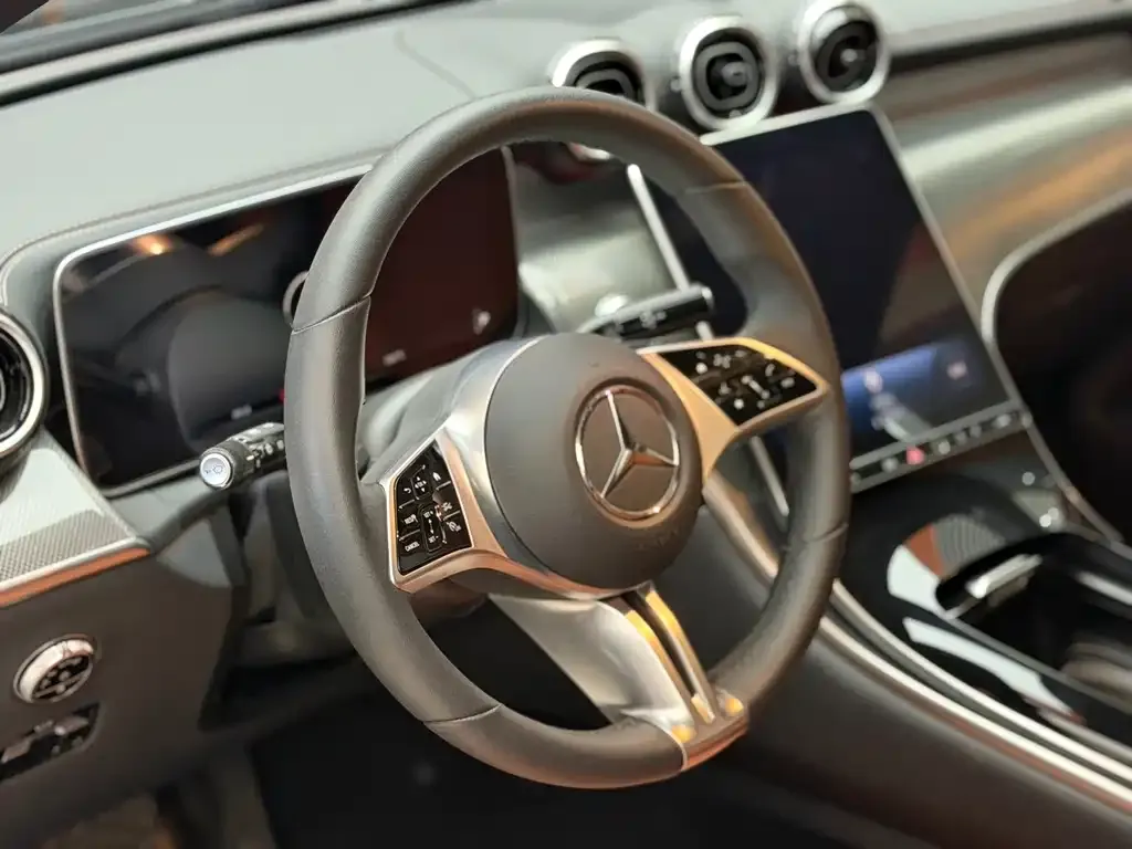 Mercedes-Benz GLC 2024 из CN, фото 4