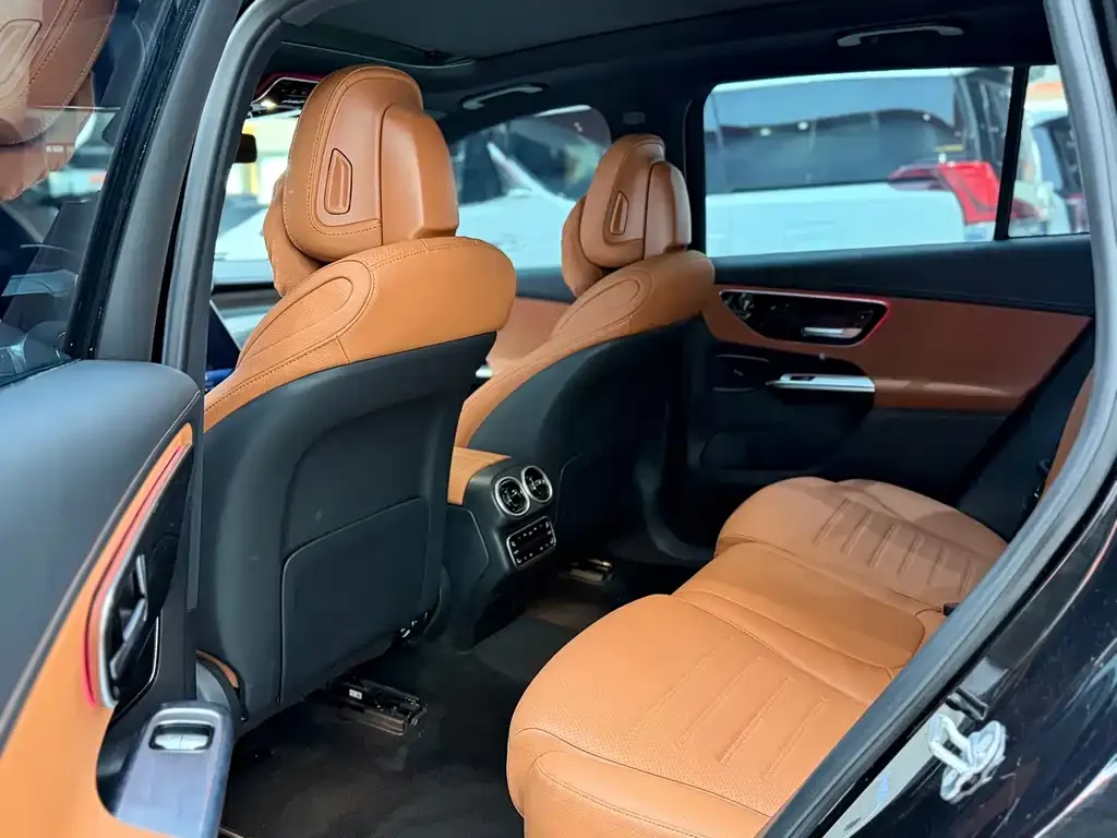 Mercedes-Benz GLC 2024 из CN, фото 5