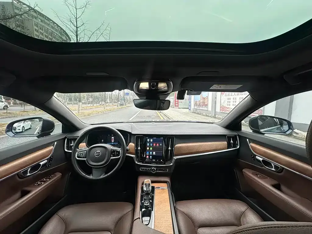 Volvo S90 — фото 3