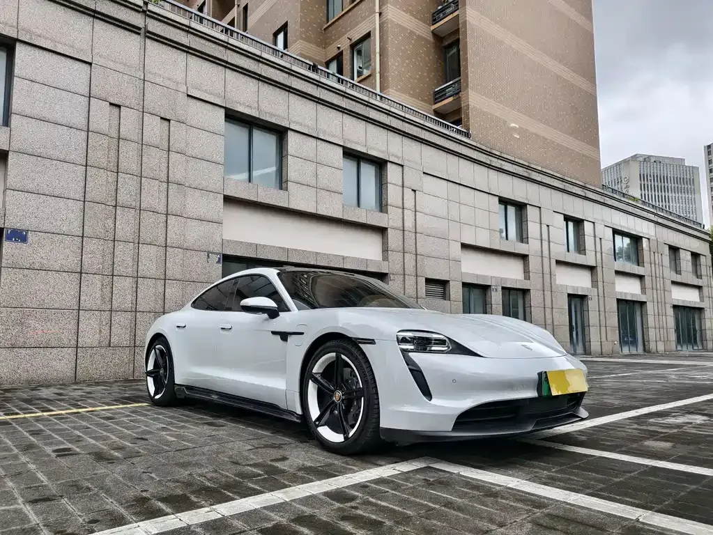 Porsche Taycan 2021 из CN, фото 10