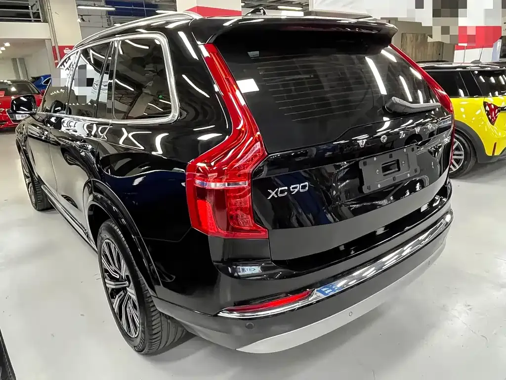 Volvo XC90 2022 из CN, фото 3