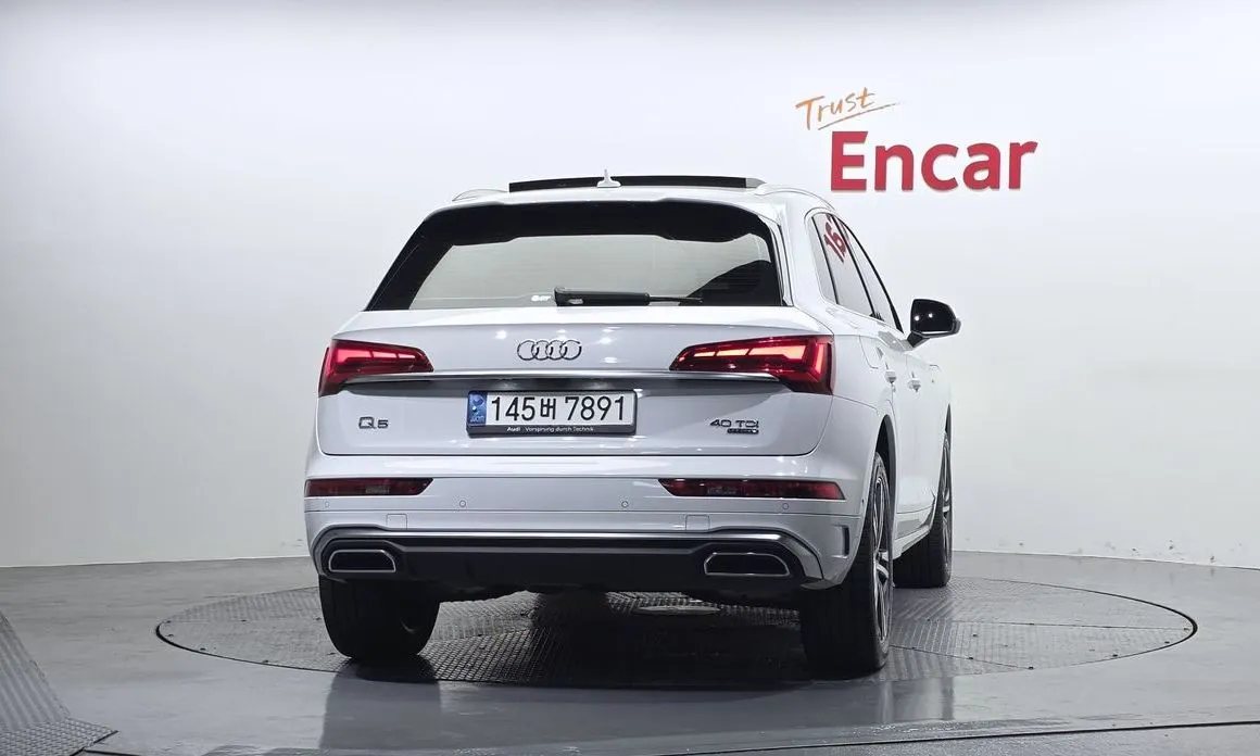 Audi Q5 2021 из KR, фото 3