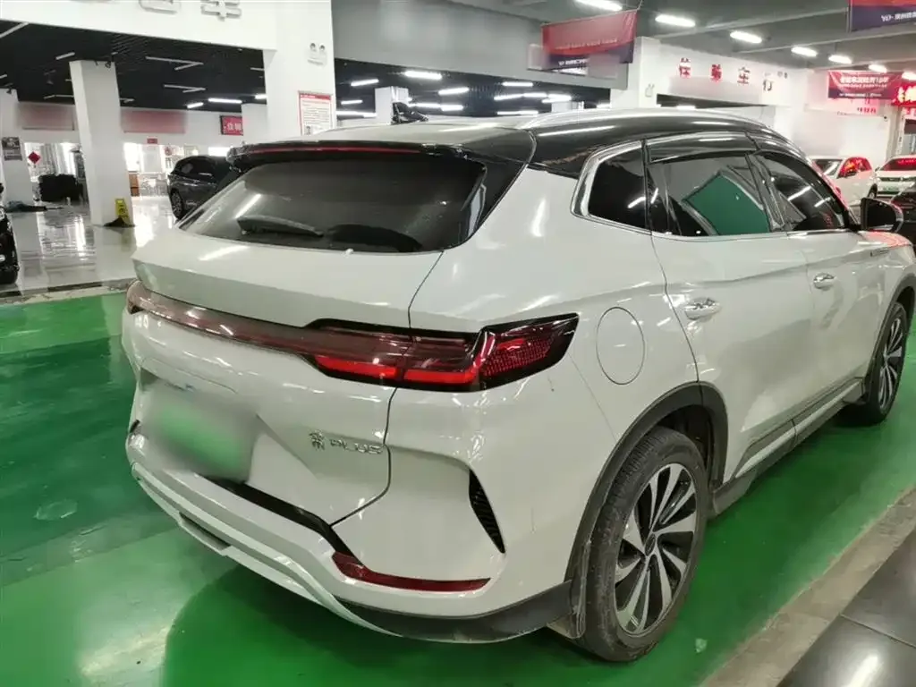 BYD PLUS New Energy — фото 4