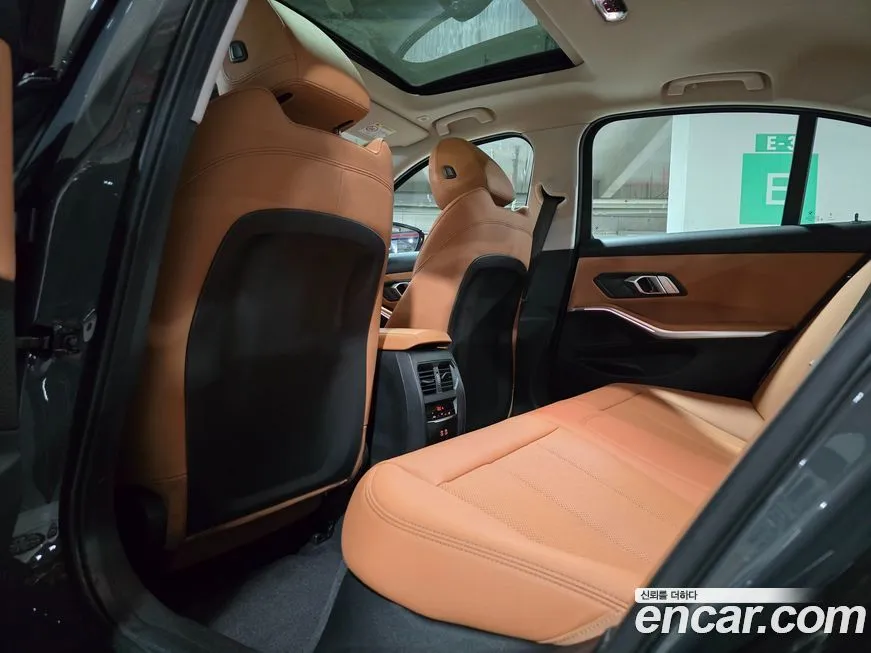 BMW 3-Series 2025 из KR, фото 8