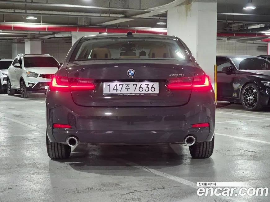 BMW 3-Series 2025 из KR, фото 9