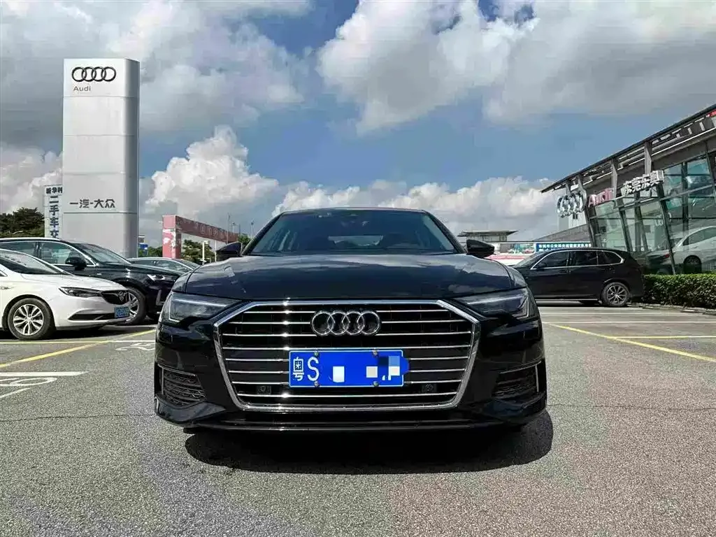 Audi A6L 2021 из CN, фото 4