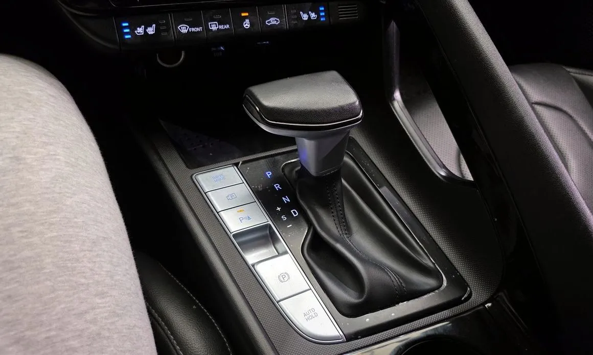 Hyundai AVANTE 2023 из KR, фото 9