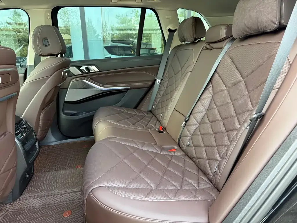BMW X5 2025 из CN, фото 2