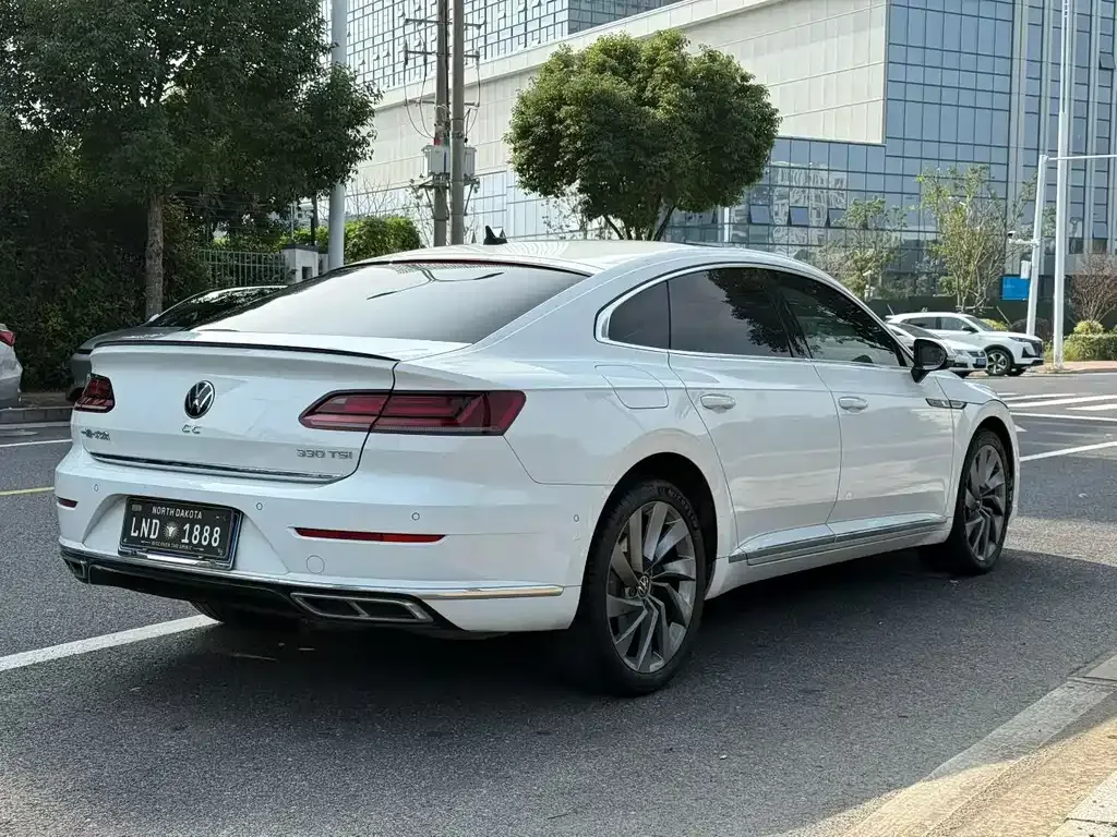 Volkswagen CC — фото 2