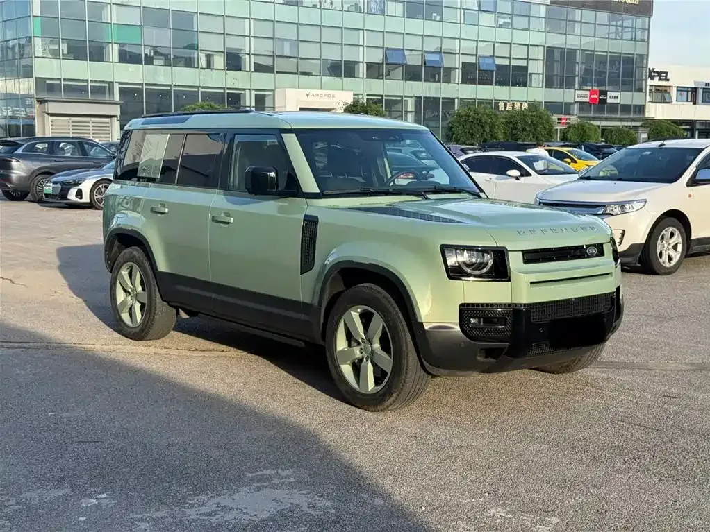 Land Rover Defender — фото 8