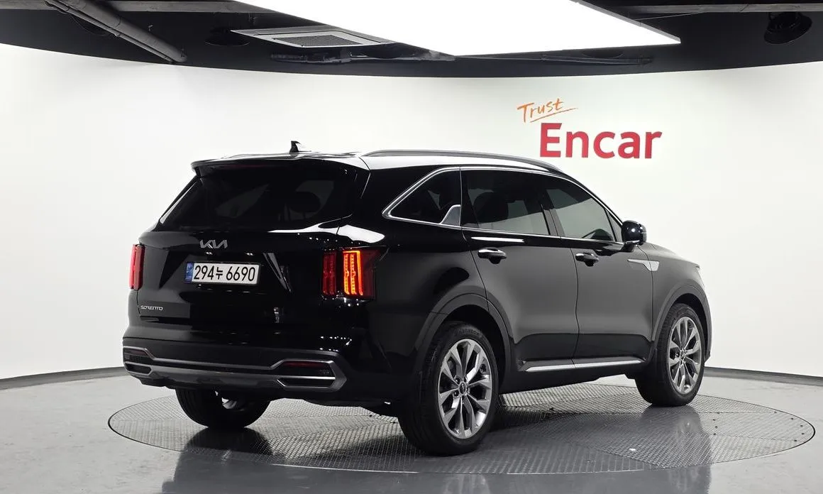 Kia Sorento — фото 3