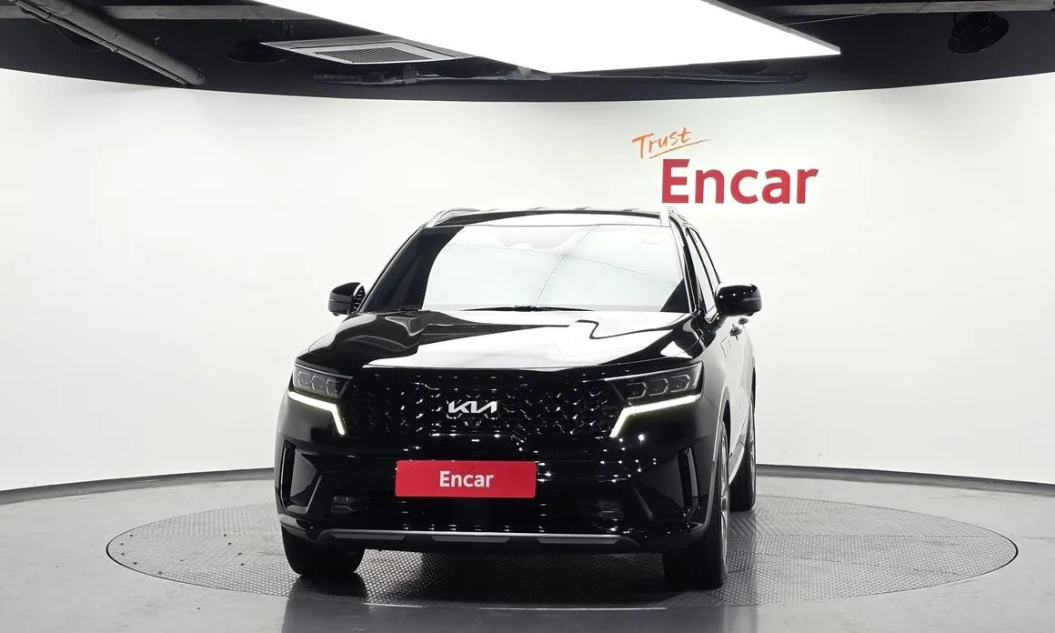 Kia Sorento — фото 10