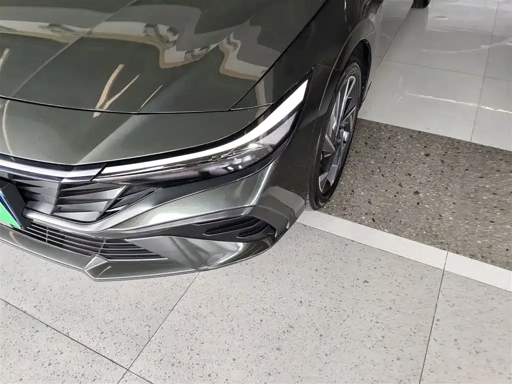 Hyundai Elantra 2024 из CN, фото 10