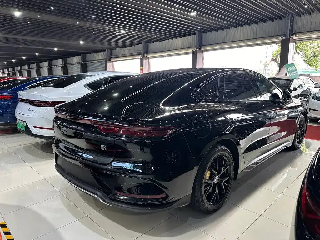 BYD Han 2025 из CN, фото 9