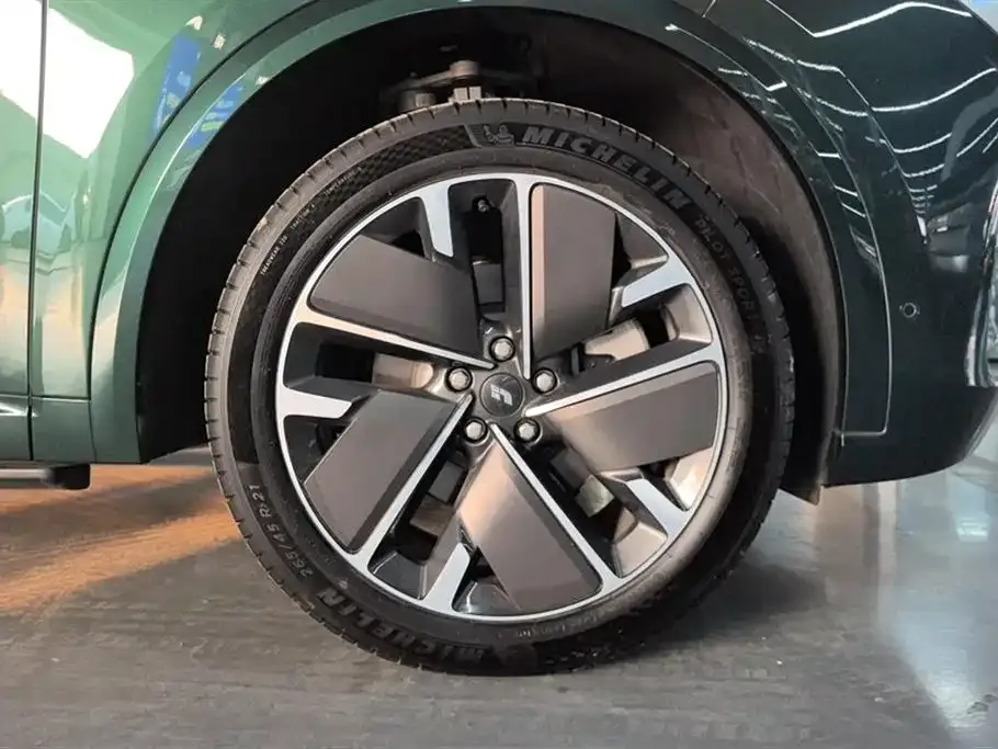 Li Auto L9 2025 из CN, фото 10