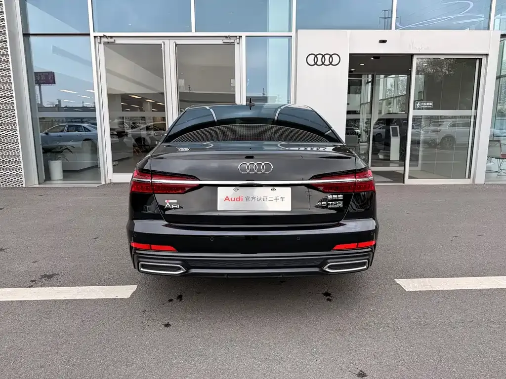 Audi A6L — фото 7