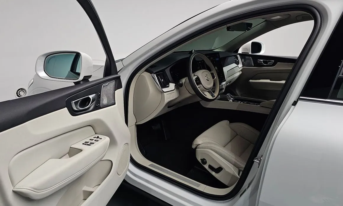 Volvo XC60 2026 из KR, фото 6