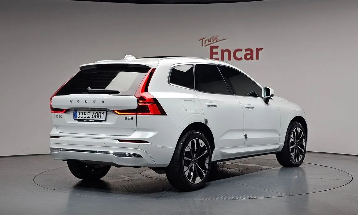 Volvo XC60 2026 из KR, фото 9