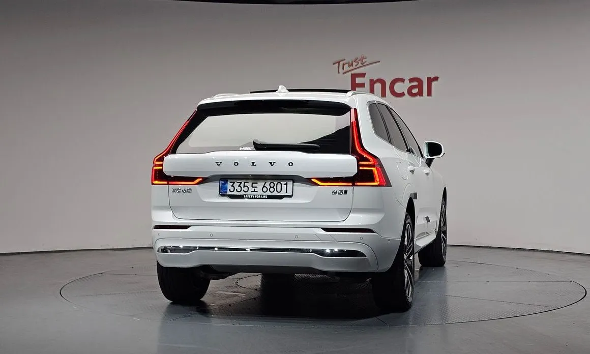 Volvo XC60 2026 из KR, фото 3