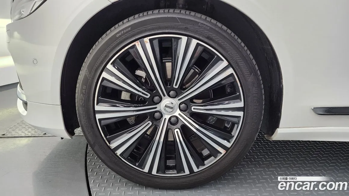 Volvo S90 2021 из KR, фото 7