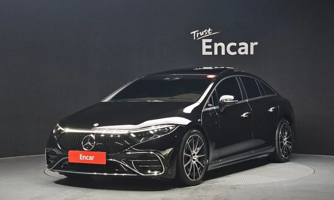 Mercedes-Benz EQS