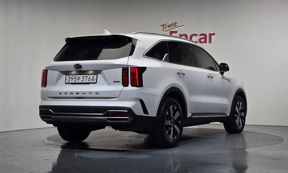 Kia Sorento — фото 3