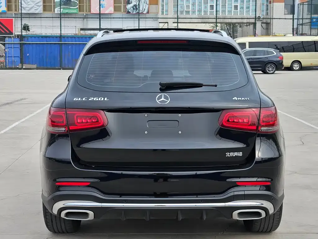 Mercedes-Benz GLC — фото 9