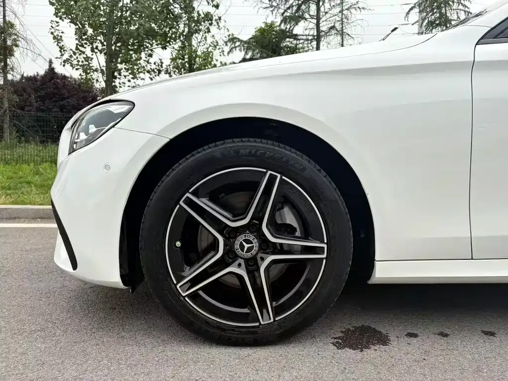 Mercedes-Benz E-Class (Import) 2021 из CN, фото 2