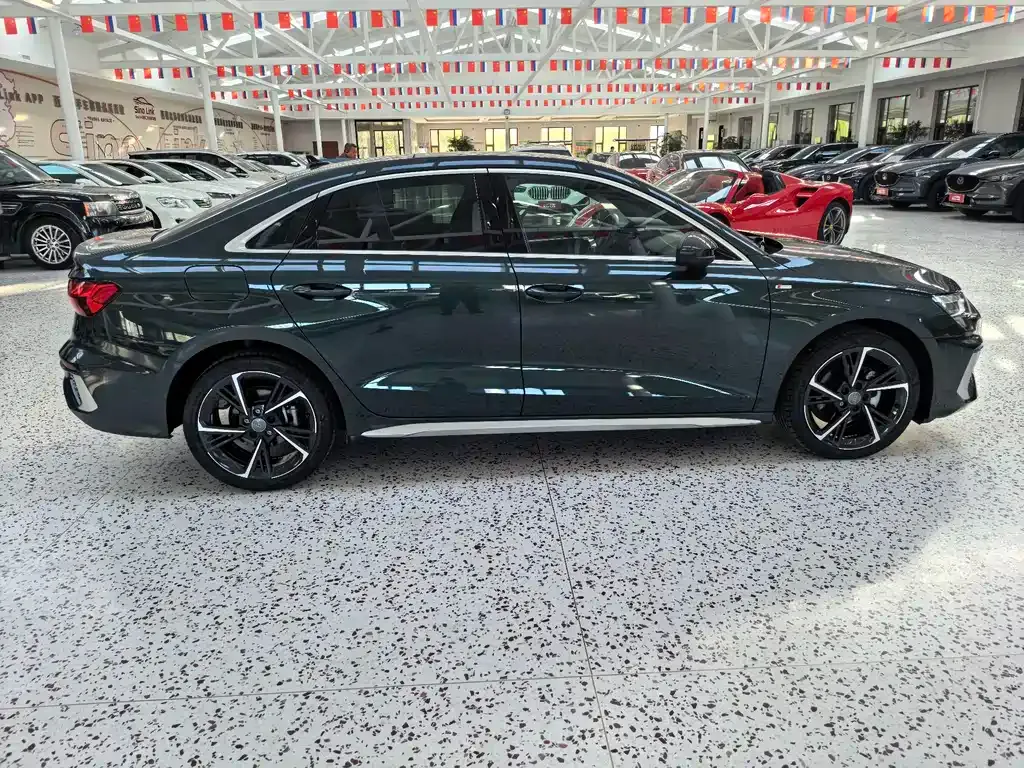 Audi A3 — фото 9