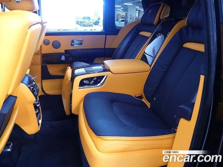 Rolls-Royce Cullinan 2024 из KR, фото 7
