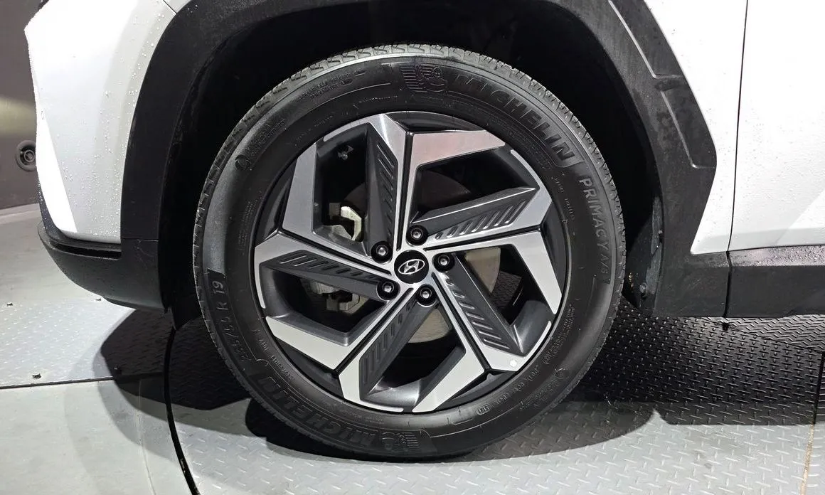 Hyundai Tucson 2022 из KR, фото 9