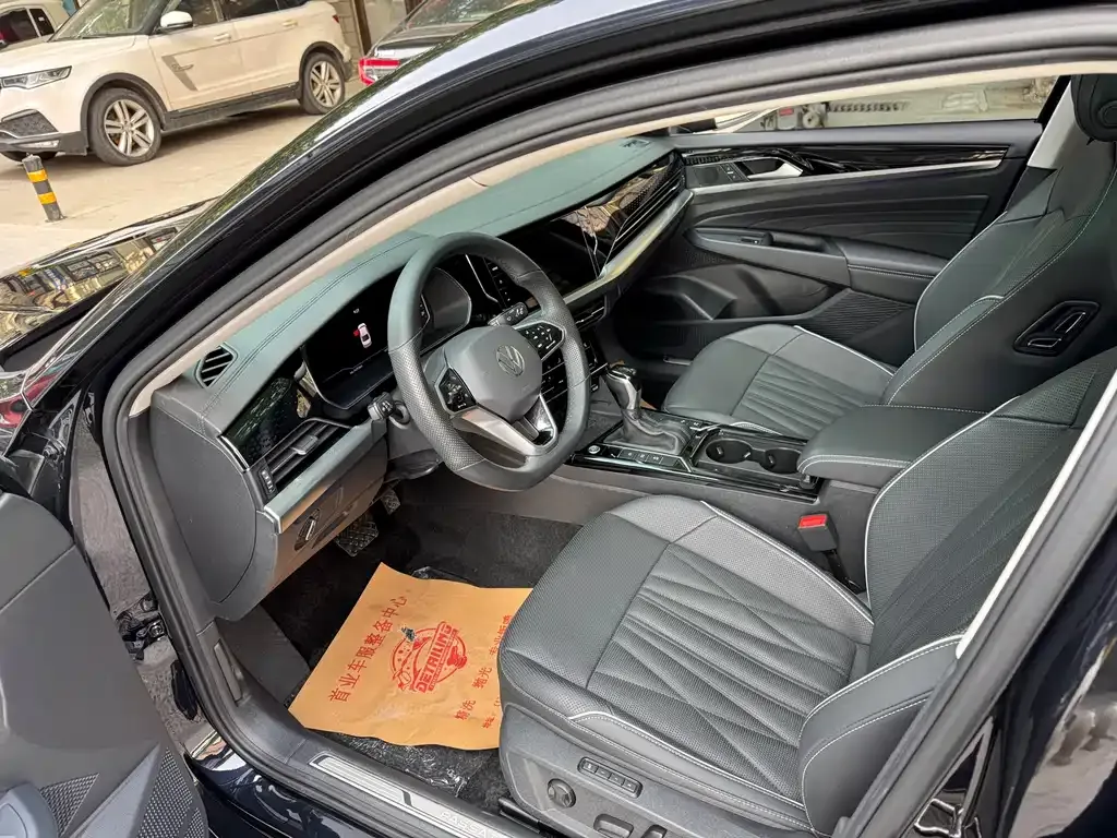 Volkswagen Passat — фото 10