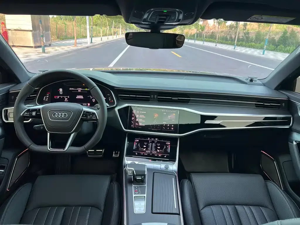 Audi A6L 2026 из CN, фото 2