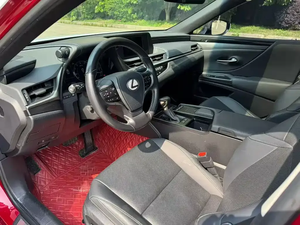 Lexus ES 2021 из CN, фото 6