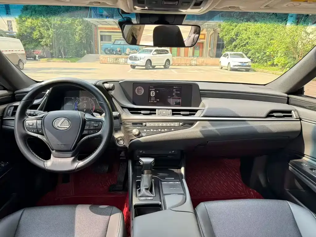 Lexus ES 2021 из CN, фото 9