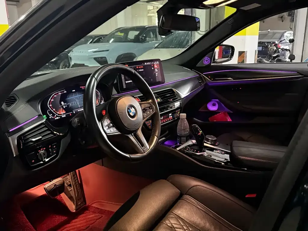 BMW 5 Series (Import) — фото 9