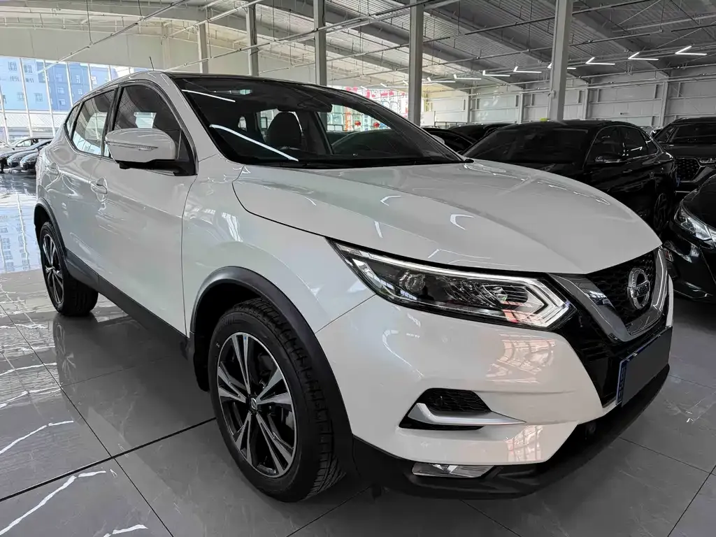 Nissan Qashqai — фото 3