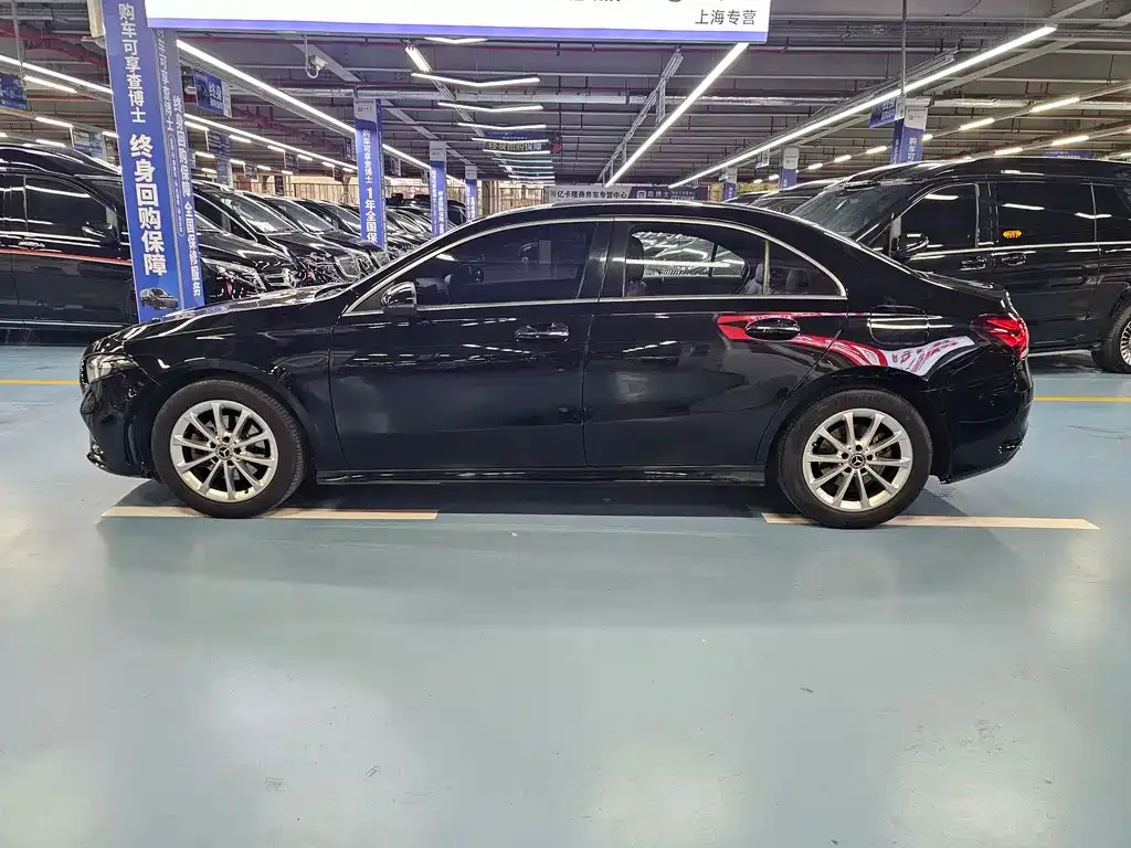 Mercedes-Benz A-Class 2022 из CN, фото 3