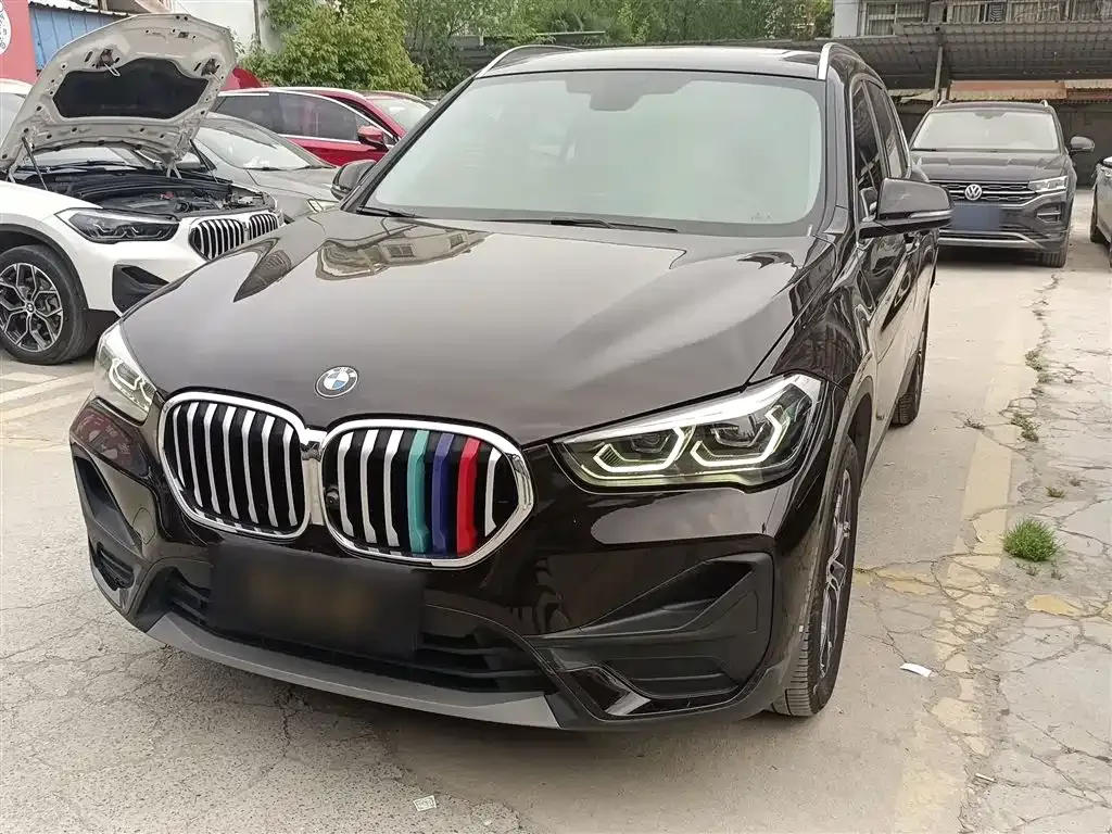 BMW X1 — фото 10
