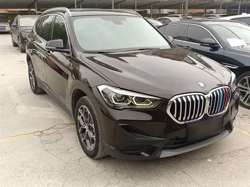 BMW X1 — фото 3