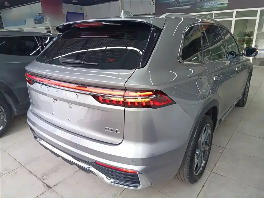 Geely Xingyue L — фото 4
