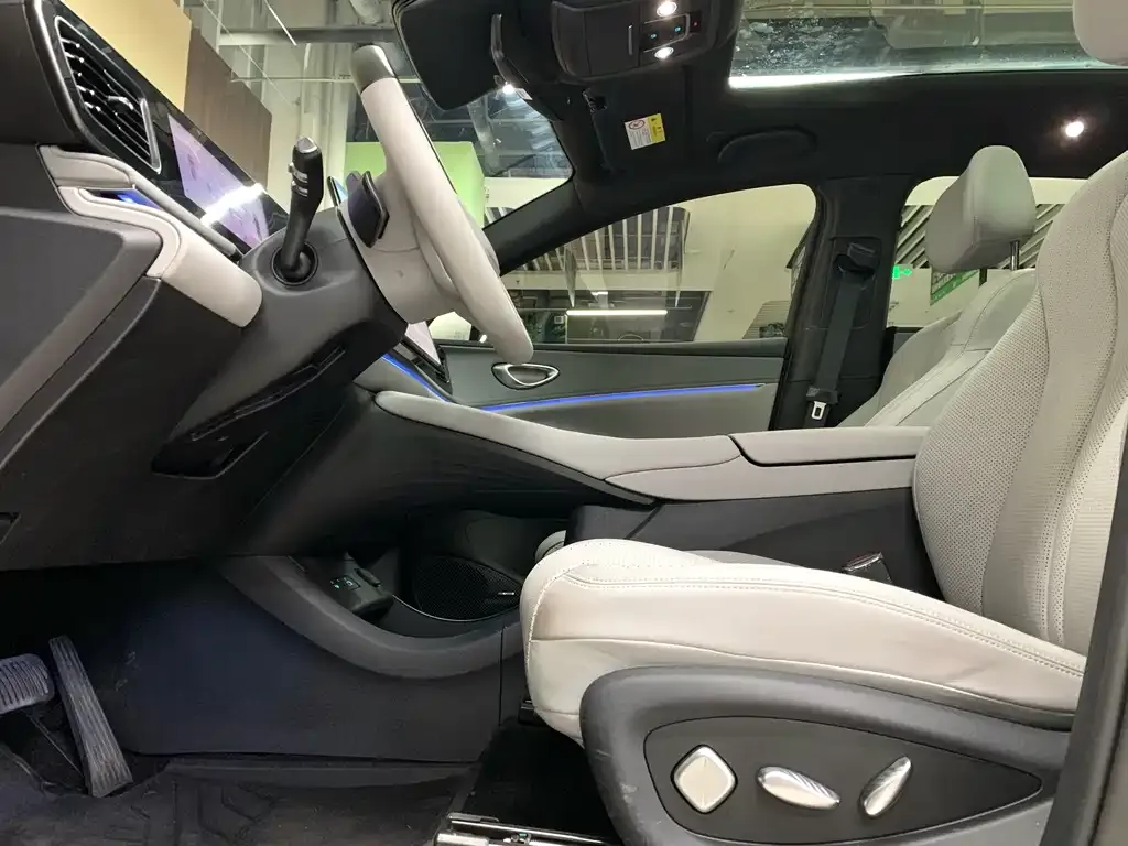 BYD Hiace 06 2025 из CN, фото 10