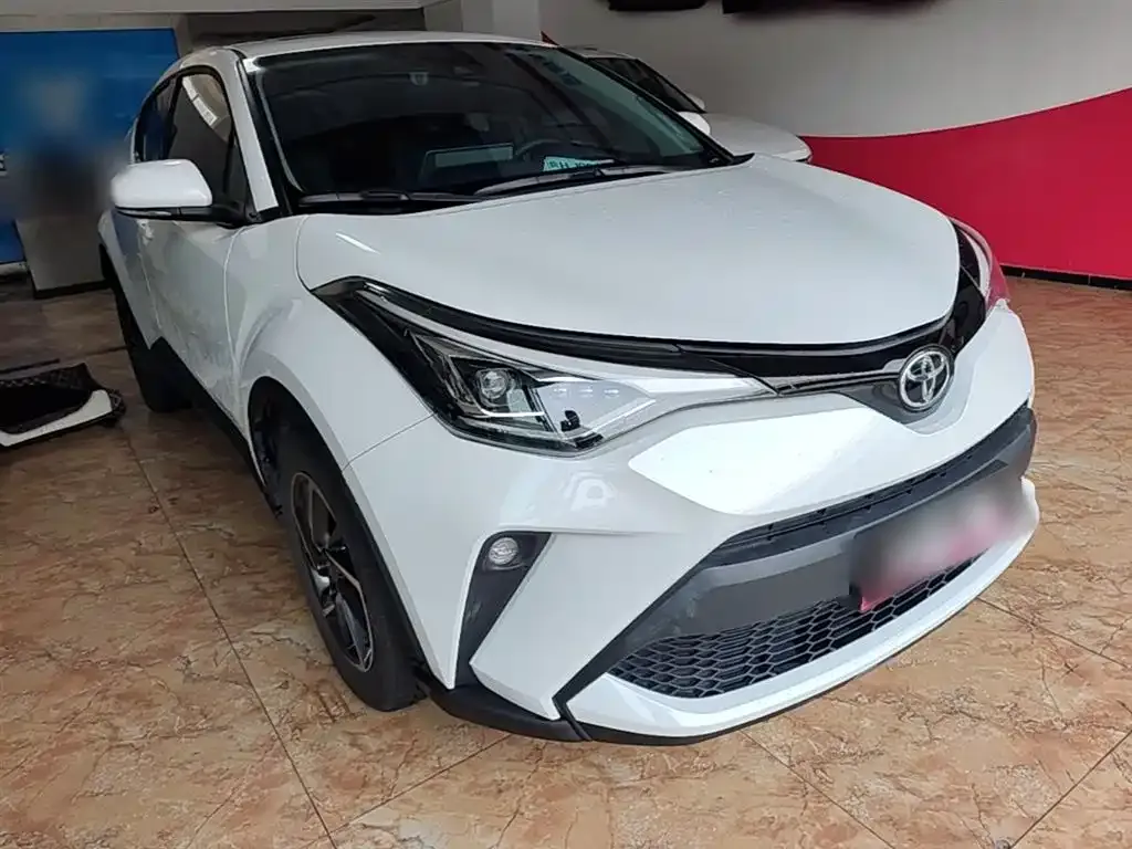 Toyota C-HR 2023 из CN, фото 8