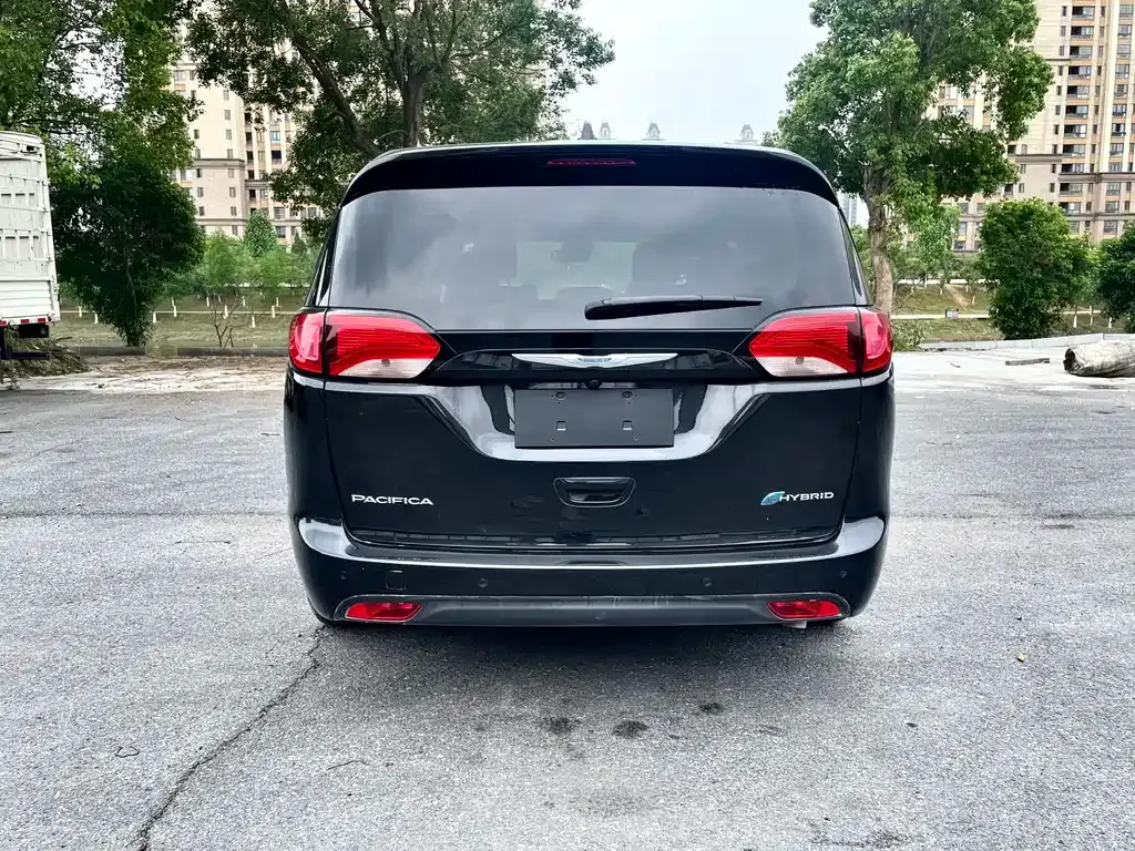 Chrysler Grand Voyager PHEV (Import) 2025 из CN, фото 8