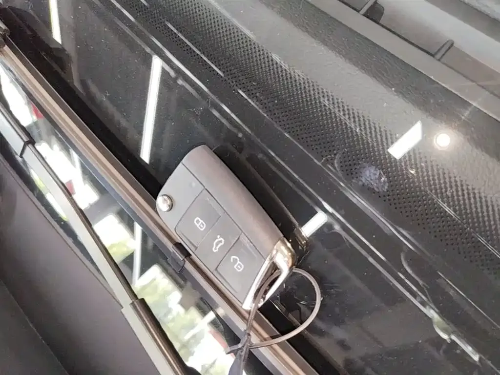 Volkswagen Passat New Energy 2025 из CN, фото 9