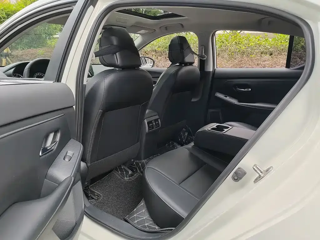 Nissan Sylphy 2022 из CN, фото 6
